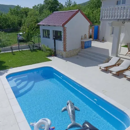 Unique Retreat - Harmony With Private Pool Apartamento