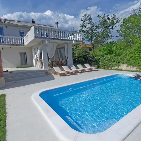 Unique Retreat - Harmony With Private Pool * Neoric