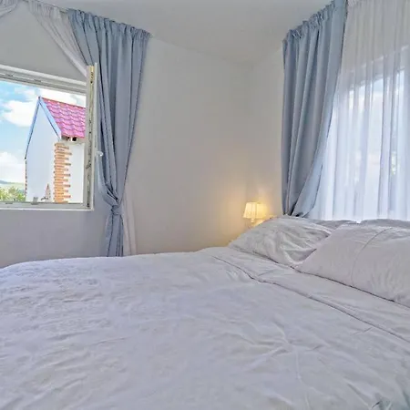 Unique Retreat - Harmony With Private Pool Apartmán *