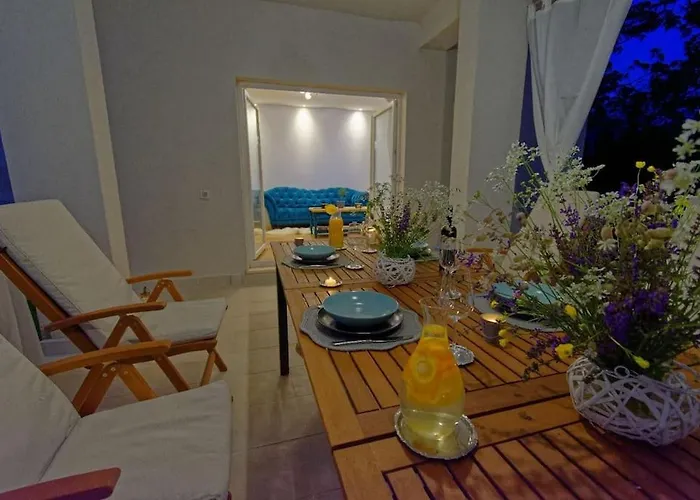 Unique Retreat - Harmony With Private Pool *